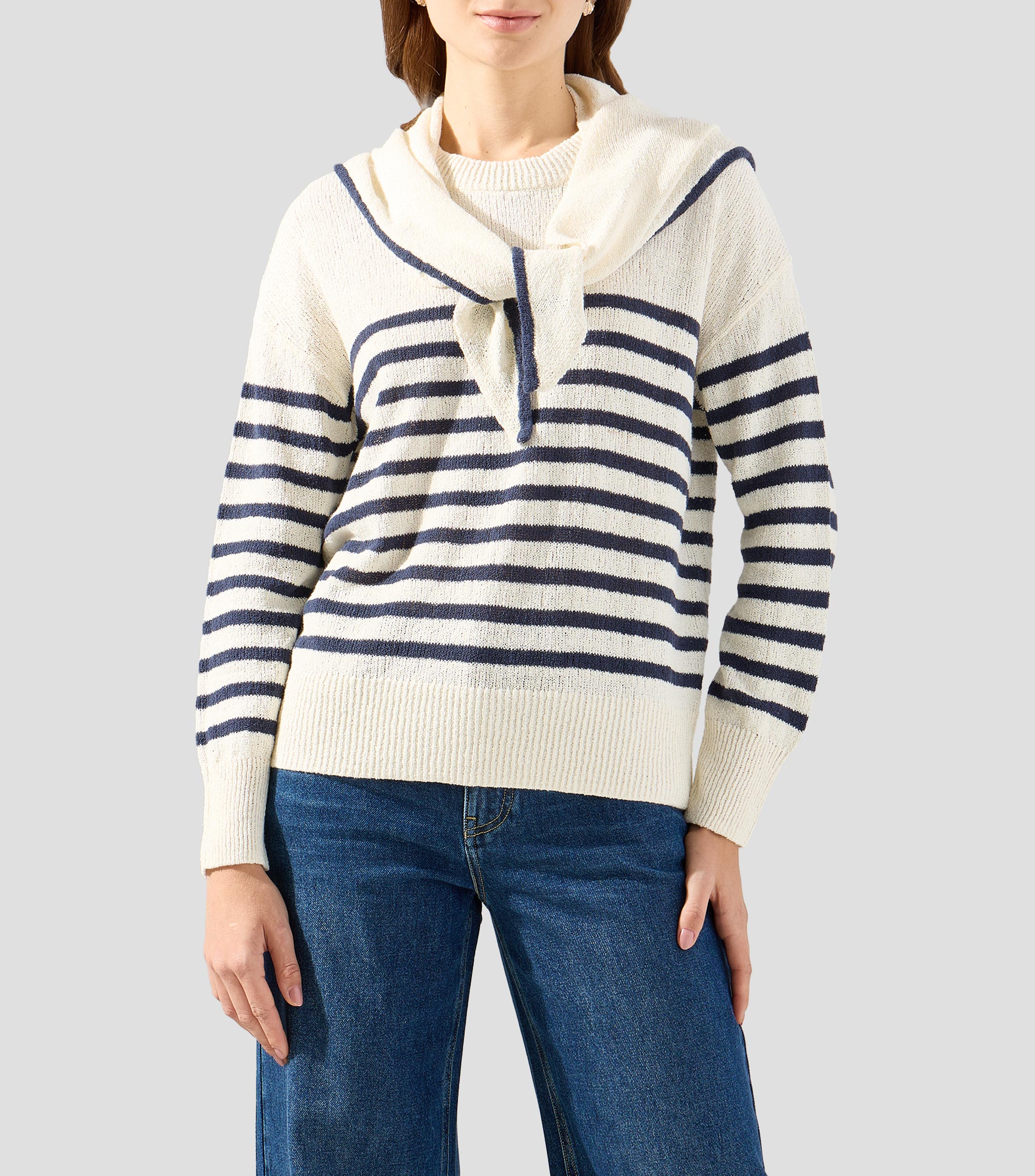 Suéter cuello redondo Mujer